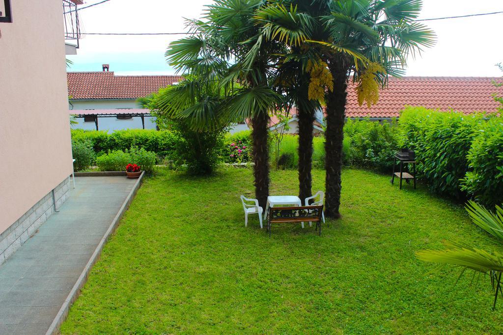 Apartments Anicic Ičići 外观 照片